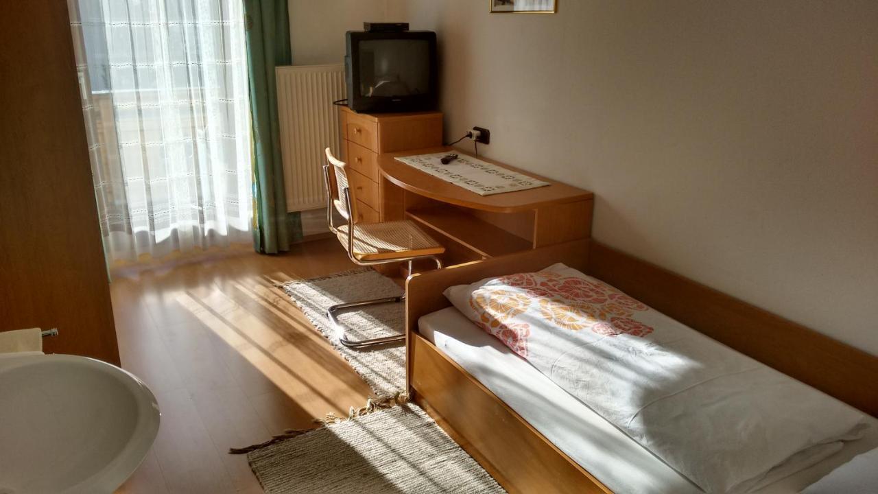 Gaestehaus Schoepf Elsa 란켄펠트 외부 사진